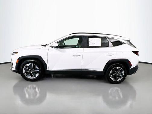Serenity White Pearl 2025 Hyundai TUCSON SEL