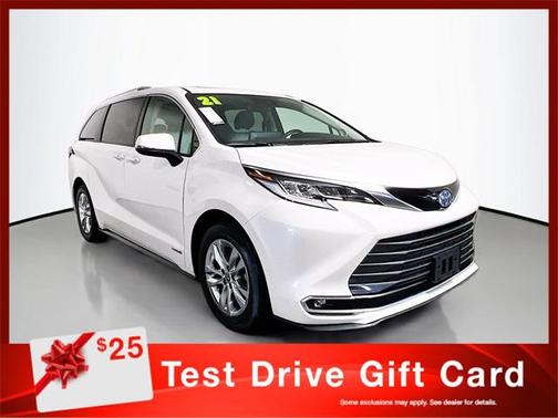 2021 Toyota Sienna Limited 7-Passenger