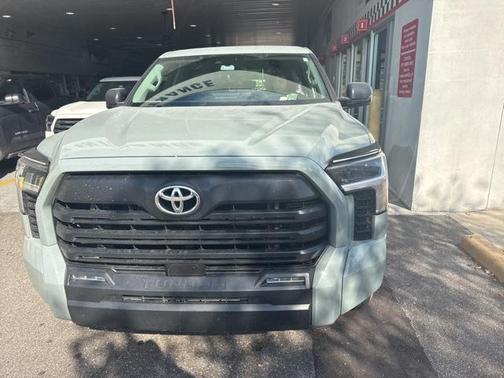 2024 Toyota Tundra SR5