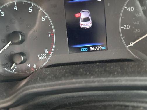 Ice Cap 2025 Toyota Corolla LE