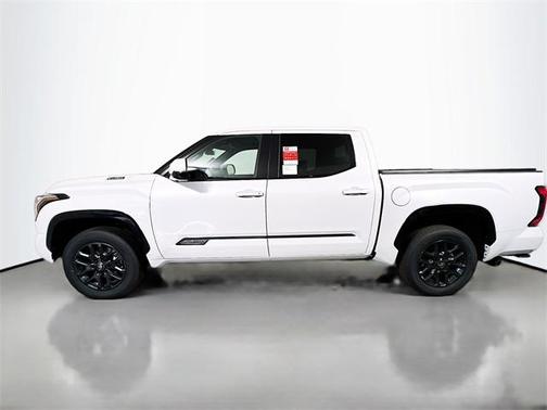 2026 Toyota Tundra Hybrid Platinum