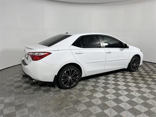 2014 Toyota Corolla LE Plus