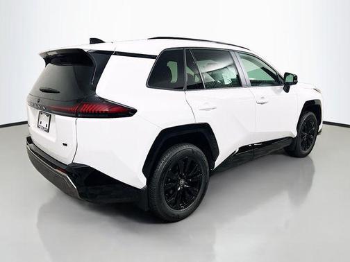 Ice 2026 Toyota RAV4 SE