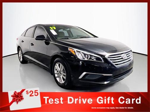 2017 Hyundai SONATA SE
