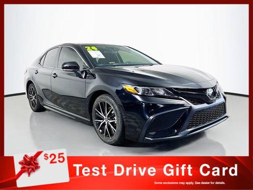 Midnight Black Metallic 2024 Toyota Camry SE