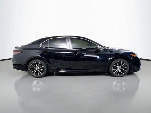 Midnight Black Metallic 2024 Toyota Camry SE
