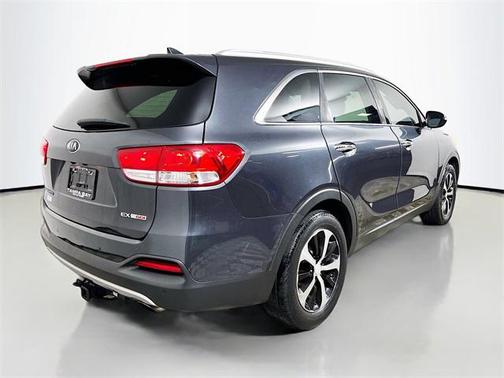 2018 Kia Sorento EX