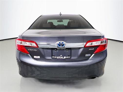2014 Toyota Camry Hybrid XLE
