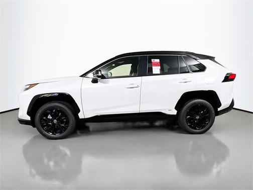 2025 Toyota RAV4 Hybrid SE