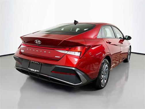 2024 Hyundai ELANTRA HEV Blue