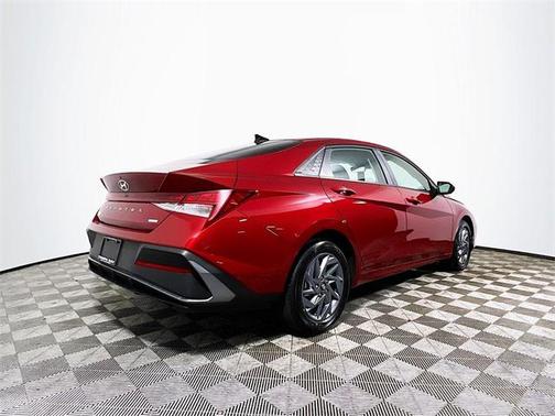 2024 Hyundai ELANTRA HEV Blue