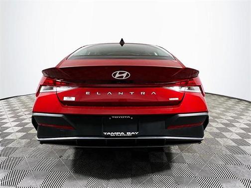 2024 Hyundai ELANTRA HEV Blue