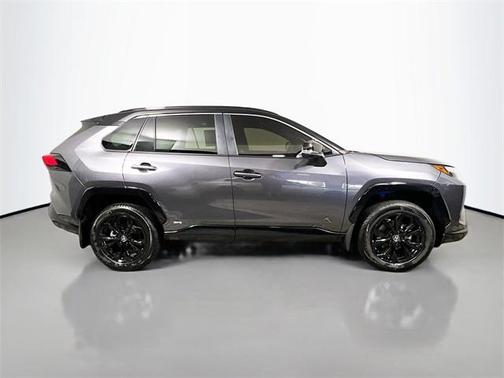 2024 Toyota RAV4 Hybrid SE