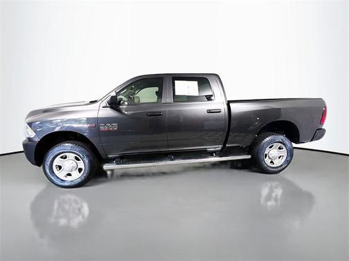 2018 RAM 2500 Tradesman Crew Cab 4x4 6'4' Box