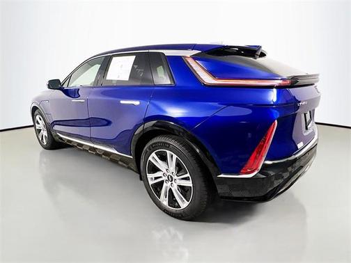 2024 Cadillac LYRIQ Tech