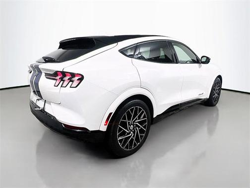 2021 Ford Mustang Mach-E GT