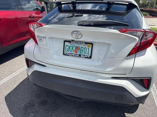 2021 Toyota C-HR LE