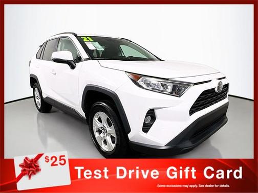 2021 Toyota RAV4 XLE