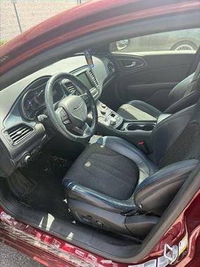 Velvet Red Pearlcoat 2015 Chrysler 200 S