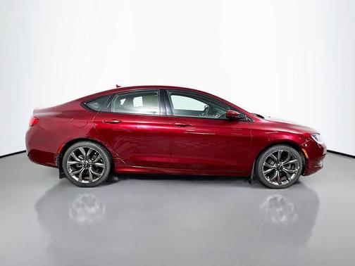 Velvet Red Pearlcoat 2015 Chrysler 200 S