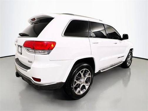 2018 Jeep Grand Cherokee Sterling Edition