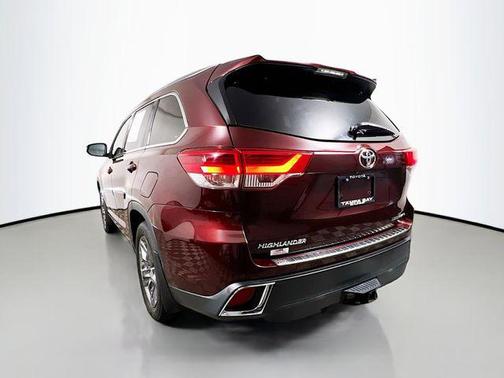 2019 Toyota Highlander Limited Platinum