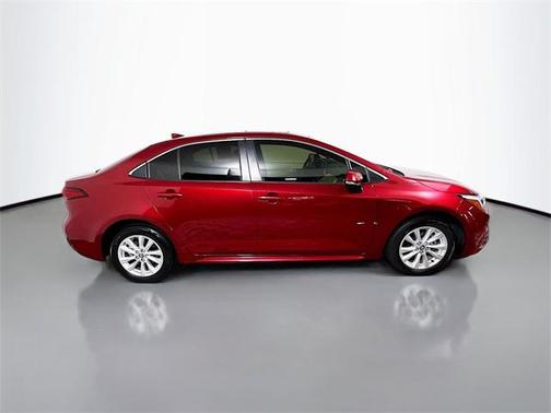 2024 Toyota Corolla Hybrid XLE