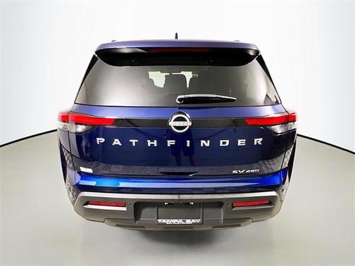 2024 Nissan Pathfinder SV 4WD