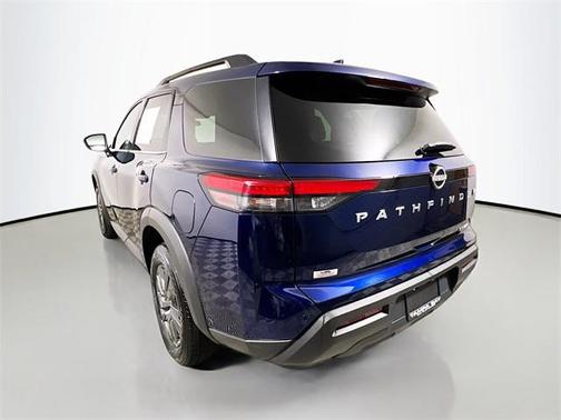 2024 Nissan Pathfinder SV 4WD