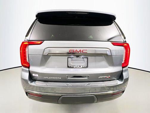 2021 GMC Yukon 4WD AT4