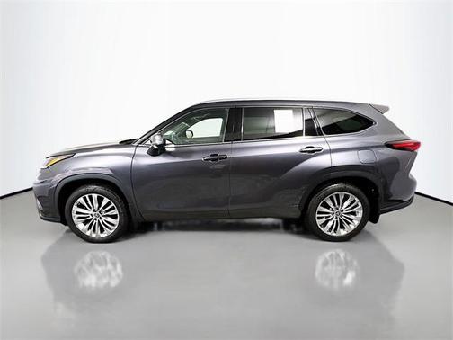 2024 Toyota Highlander Platinum