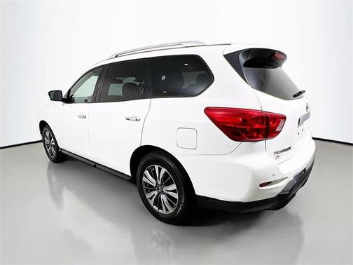 2020 Nissan Pathfinder SV 2WD