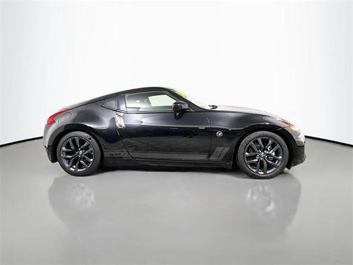 2018 Nissan 370Z Base