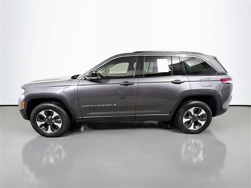 2022 Jeep Grand Cherokee 4xe Base