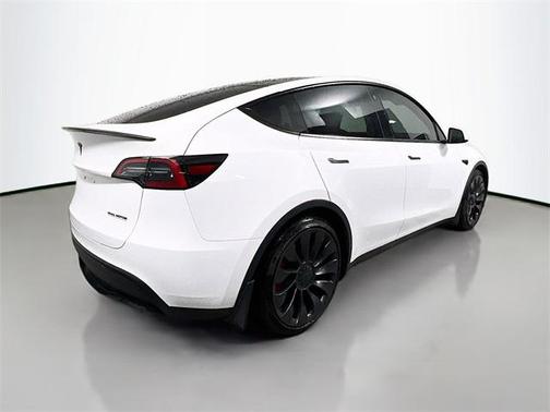 2023 Tesla Model Y Performance Dual Motor All-Wheel Drive