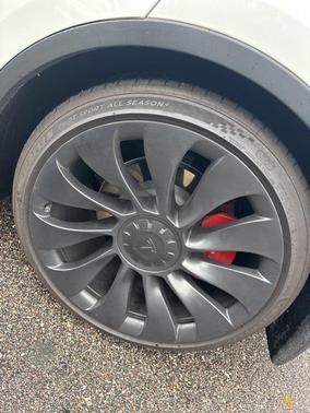 2023 Tesla Model Y Performance Dual Motor All-Wheel Drive