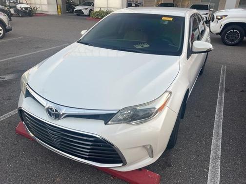 2016 Toyota Avalon XLE