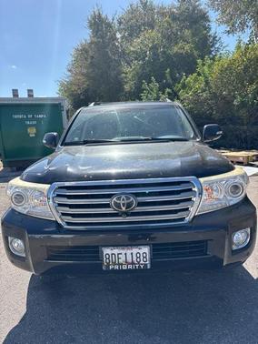 2014 Toyota Land Cruiser Base