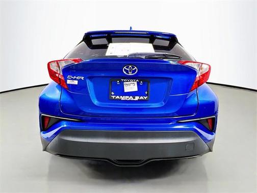 2020 Toyota C-HR XLE
