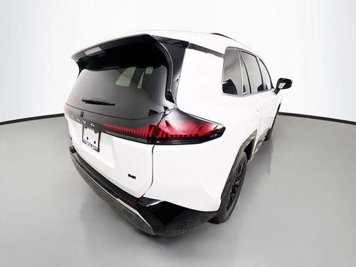 Ice Cap 2026 Toyota RAV4 Plug-In Hybrid SE