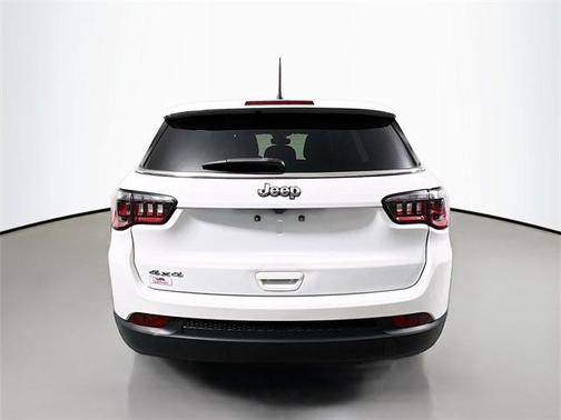 2023 Jeep Compass Sport