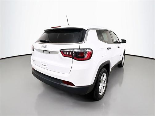 2023 Jeep Compass Sport