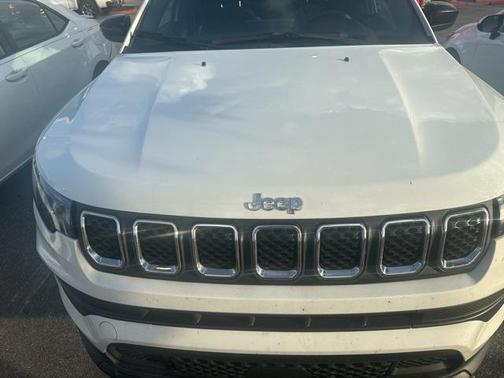 2023 Jeep Compass Sport