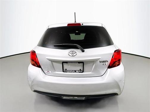 2015 Toyota Yaris LE