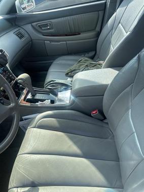 2001 Toyota Avalon XL