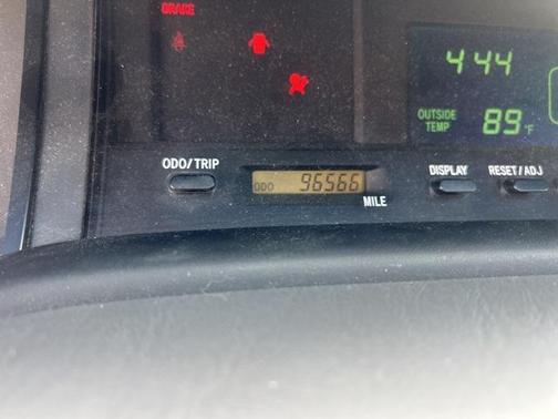 2001 Toyota Avalon XL