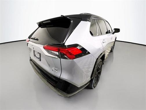 2025 Toyota RAV4 Hybrid SE