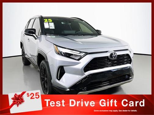 2025 Toyota RAV4 Hybrid SE