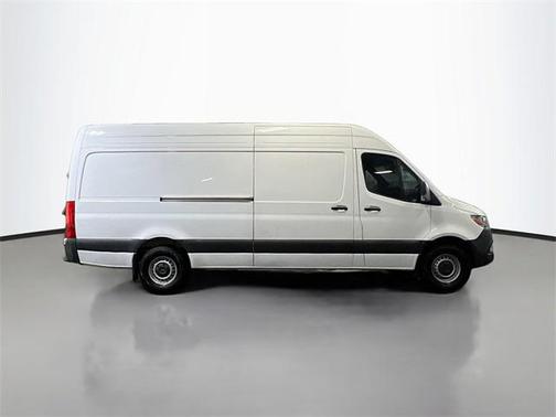 2024 Mercedes-Benz Sprinter 2500 Crew 170 WB