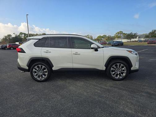 2019 Toyota RAV4 Limited